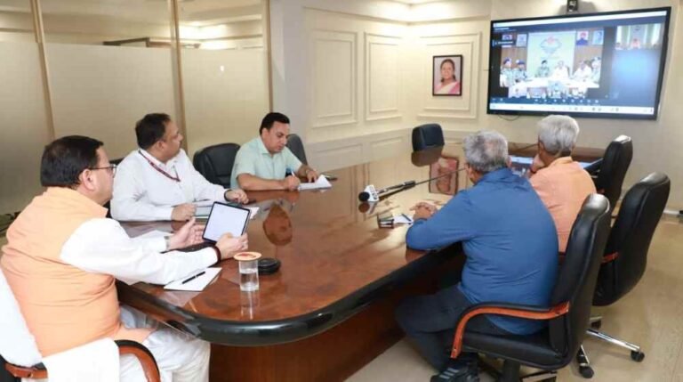 मुख्यमंत्री पुष्कर सिंह धामी ने वीडियो कांफ्रेंसिंग के माध्यम से आगामी कांवड़ मेला-2025 की तैयारियों को लेकर अधिकारियों संग की समीक्षा बैठक