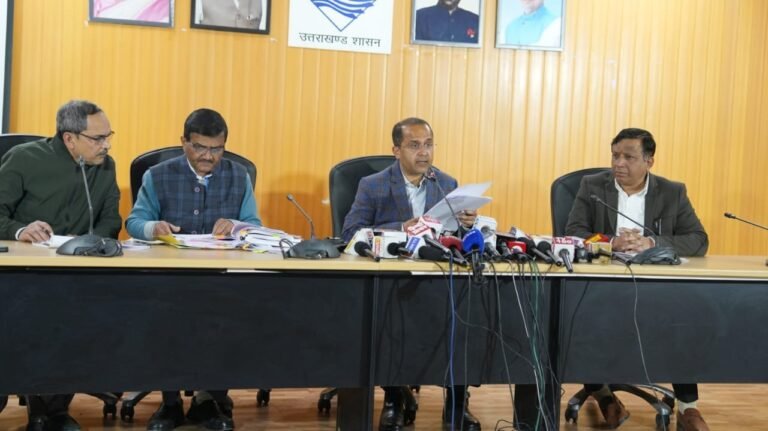 धामी मंत्रिमंडल की बैठक में 19 महत्वपूर्ण प्रस्तावों पर लगी मुहर, जानिए सभी फैसले..